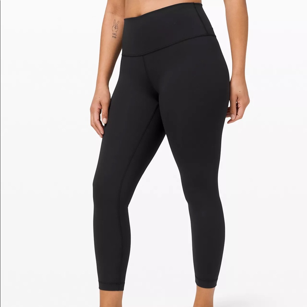 Lululemon Black Wunder Under High Rise Leggings 10